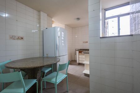 Apartamento à venda com 92m², 2 quartos e sem vaga Apartamento à venda com 92m², 2 quartos e sem vagaCozinha