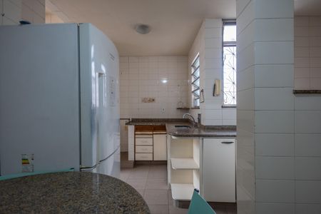 Apartamento à venda com 92m², 2 quartos e sem vaga Apartamento à venda com 92m², 2 quartos e sem vagaCozinha