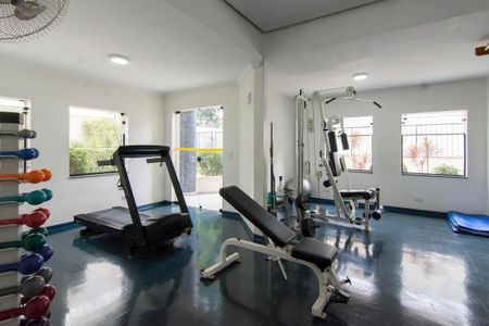 Apartamento à venda com 125m², 3 quartos e 2 vagas Apartamento à venda com 125m², 3 quartos e 2 vagasAcademia