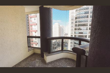 Apartamento à venda com 125m², 3 quartos e 2 vagas Apartamento à venda com 125m², 3 quartos e 2 vagasVaranda da Sala 2