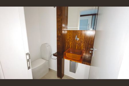 Apartamento à venda com 125m², 3 quartos e 2 vagas Apartamento à venda com 125m², 3 quartos e 2 vagasLavabo da Sala 2