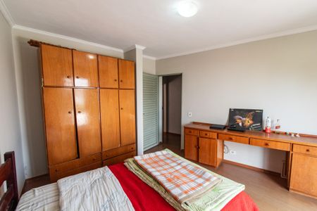 Casa à venda com 200m², 4 quartos e 1 vaga Casa à venda com 200m², 4 quartos e 1 vagaQuarto 2