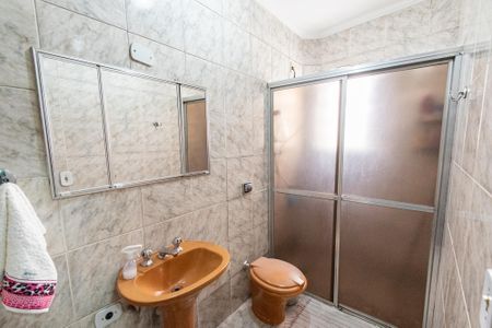 Casa à venda com 200m², 4 quartos e 1 vaga Casa à venda com 200m², 4 quartos e 1 vagaBanheiro 1