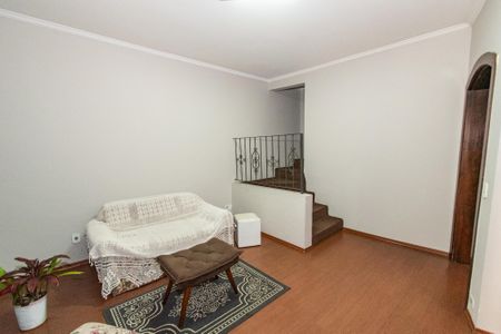 Casa à venda com 200m², 4 quartos e 1 vaga Casa à venda com 200m², 4 quartos e 1 vagaSala 2