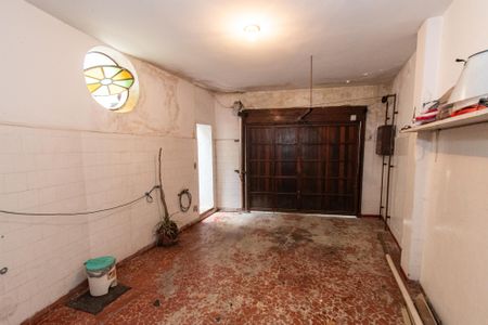 Casa à venda com 200m², 4 quartos e 1 vaga Casa à venda com 200m², 4 quartos e 1 vagaGaragem