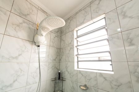 Casa à venda com 200m², 4 quartos e 1 vaga Casa à venda com 200m², 4 quartos e 1 vagaBanheiro 2