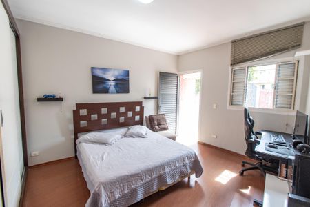 Casa à venda com 200m², 4 quartos e 1 vaga Casa à venda com 200m², 4 quartos e 1 vagaQuarto 3