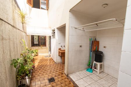Casa à venda com 200m², 4 quartos e 1 vaga Casa à venda com 200m², 4 quartos e 1 vagaÁrea de serviço