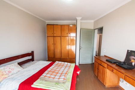 Casa à venda com 200m², 4 quartos e 1 vaga Casa à venda com 200m², 4 quartos e 1 vagaQuarto 2