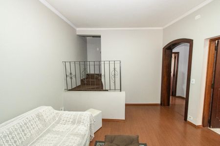 Casa à venda com 200m², 4 quartos e 1 vaga Casa à venda com 200m², 4 quartos e 1 vagaSala 2