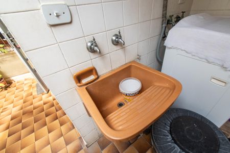 Casa à venda com 200m², 4 quartos e 1 vaga Casa à venda com 200m², 4 quartos e 1 vagaÁrea de serviço