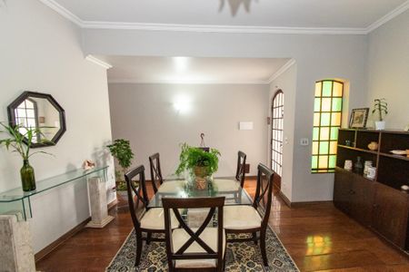 Sala de jantar de casa à venda com 4 quartos, 200m² em Jardim da Gloria, São Paulo