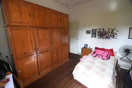 Casa à venda com 97m², 3 quartos e 2 vagasQuarto 2