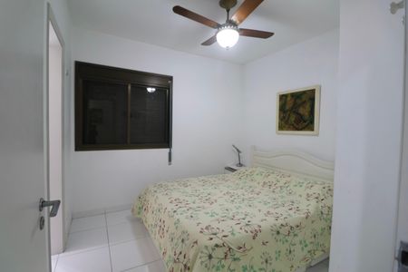 Apartamento para alugar com 151m², 3 quartos e 1 vaga Suíte