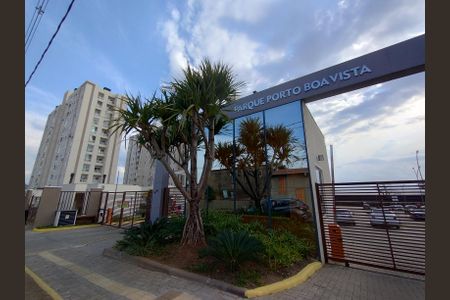 Apartamento para alugar com 45m², 2 quartos e 1 vagaFachada e Portaria