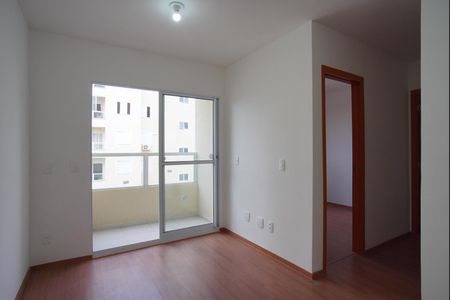 Sala de apartamento para alugar com 2 quartos, 45m² em Costa E Silva, Porto Alegre