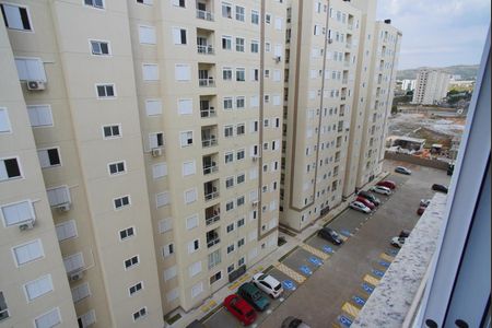 Quarto 1 - Vista de apartamento para alugar com 2 quartos, 45m² em Costa E Silva, Porto Alegre