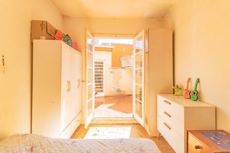 Casa à venda com 100m², 3 quartos e sem vaga Casa à venda com 100m², 3 quartos e sem vagaQuarto 2