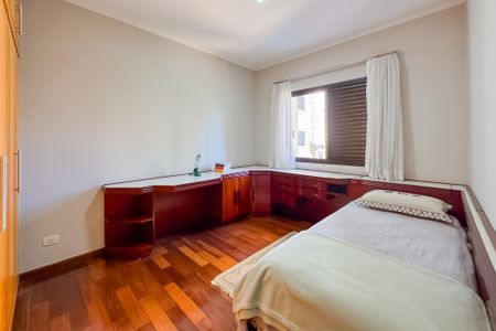 Apartamento para alugar com 205m², 4 quartos e 3 vagasSuíte 2