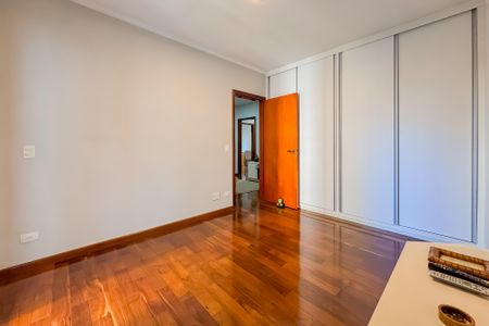 Apartamento para alugar com 205m², 4 quartos e 3 vagasSuíte 3