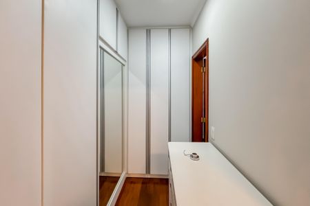 Apartamento para alugar com 205m², 4 quartos e 3 vagasCloset da Suíte 3