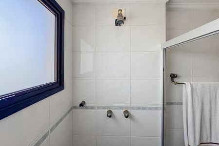 Apartamento para alugar com 205m², 4 quartos e 3 vagasBanheiro da Suíte 2