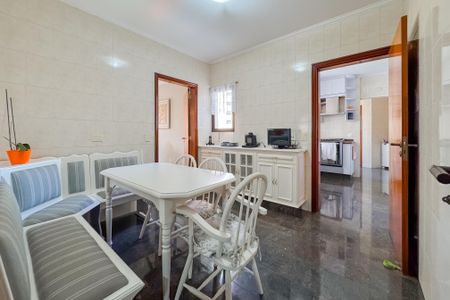 Apartamento para alugar com 205m², 4 quartos e 3 vagasCozinha