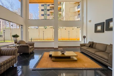 Apartamento para alugar com 205m², 4 quartos e 3 vagasHall social