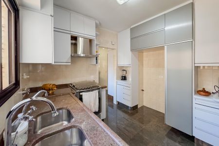 Apartamento para alugar com 205m², 4 quartos e 3 vagasCozinha