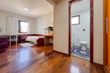 Apartamento para alugar com 205m², 4 quartos e 3 vagasSuíte 1