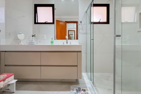 Apartamento para alugar com 205m², 4 quartos e 3 vagasBanheiro da Suíte 3