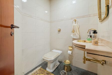 Apartamento para alugar com 205m², 4 quartos e 3 vagasLavabo