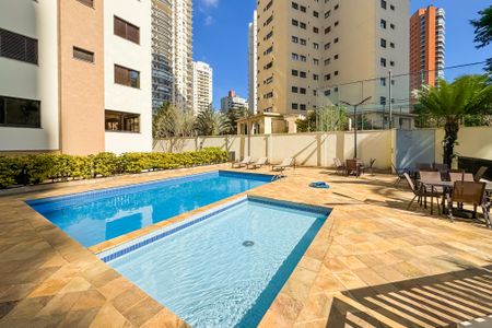 Apartamento para alugar com 205m², 4 quartos e 3 vagasPiscina