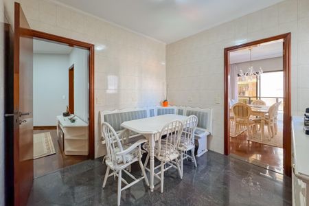 Apartamento para alugar com 205m², 4 quartos e 3 vagasCozinha