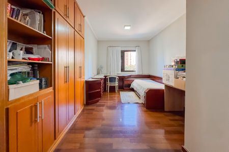 Apartamento para alugar com 205m², 4 quartos e 3 vagasSuíte 1
