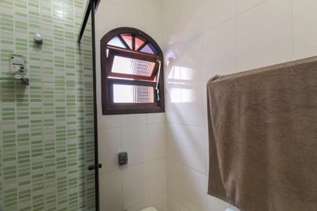 Casa à venda com 150m², 3 quartos e 2 vagasBanheiro Social