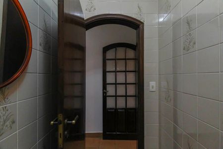 Casa à venda com 150m², 3 quartos e 2 vagasLavabo
