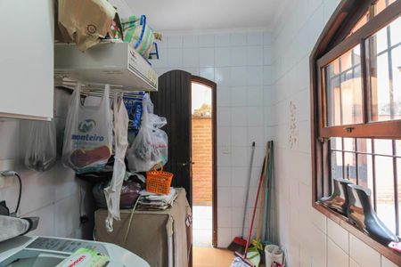 Casa à venda com 150m², 3 quartos e 2 vagasÁrea de Serviço