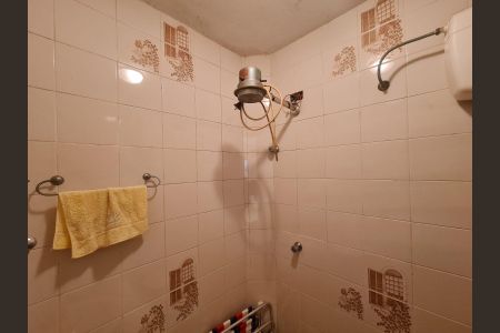 Casa à venda com 236m², 3 quartos e 3 vagas Casa à venda com 236m², 3 quartos e 3 vagasBanheiro de serviço