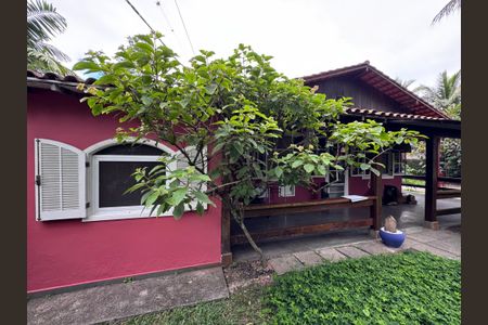 Casa de condomínio para alugar com 210m², 3 quartos e 4 vagasÁrea externa
