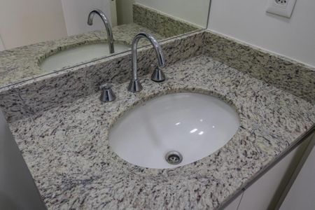 Apartamento para alugar com 60m², 2 quartos e 1 vagaBanheiro Social