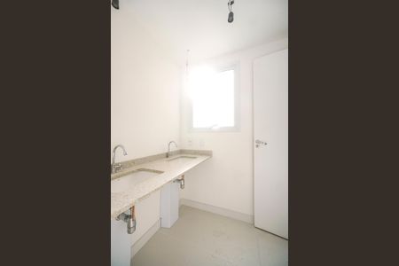 Apartamento à venda com 109m², 3 quartos e 2 vagasBanheiro da suíte 03