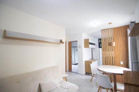 Sala de apartamento para alugar com 1 quarto, 40m² em Vila Lage, São Gonçalo