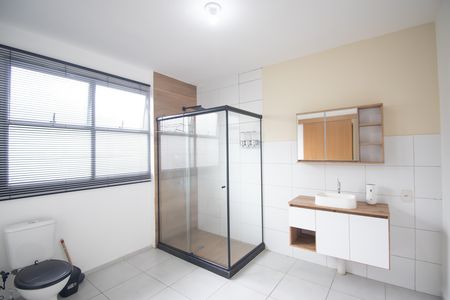 Banheiro de apartamento para alugar com 1 quarto, 40m² em Vila Lage, São Gonçalo