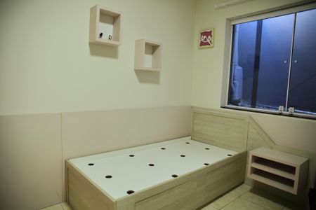 Casa à venda com 220m², 3 quartos e 2 vagasQuarto 2