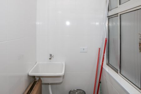 Apartamento à venda com 58m², 2 quartos e sem vagaCozinha e Área de Serviço