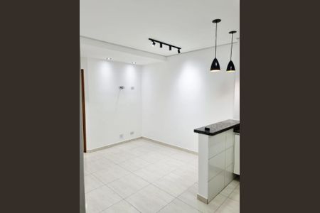 Sala de apartamento à venda com 2 quartos, 39m² em Jardim Cristiane, Santo André