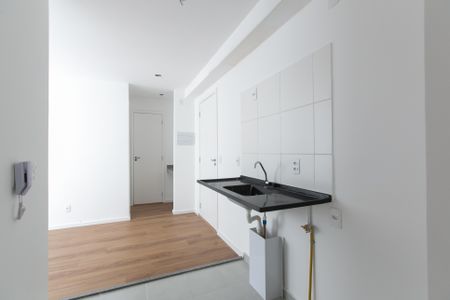 Apartamento à venda com 33m², 2 quartos e sem vaga Apartamento à venda com 33m², 2 quartos e sem vagaCozinha e Área de Serviço