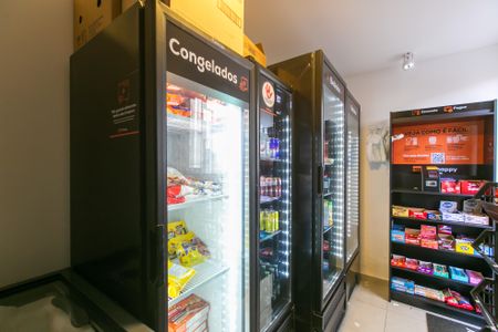 Apartamento à venda com 33m², 2 quartos e sem vaga Apartamento à venda com 33m², 2 quartos e sem vagaÁrea comum