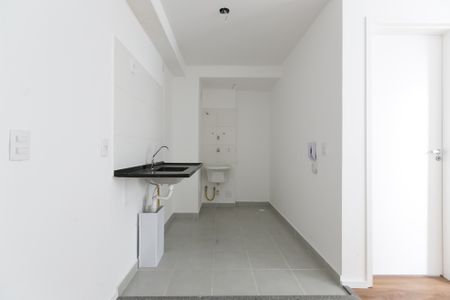 Apartamento à venda com 33m², 2 quartos e sem vaga Apartamento à venda com 33m², 2 quartos e sem vagaCozinha e Área de Serviço